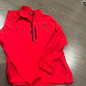 EUC The North Face pullover